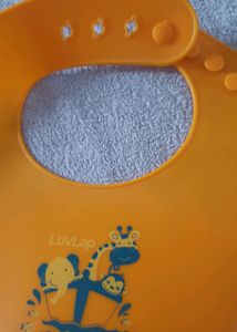 Luvlap Waterproof Silicone Bib