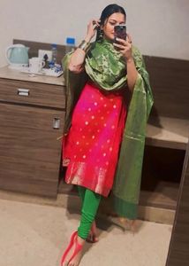 Pink &amp; Green Kurta Set