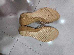 Sandle- Embellished, Metro