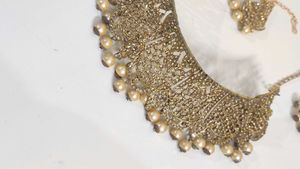CZ Golden Choker Set With Pearl Desig