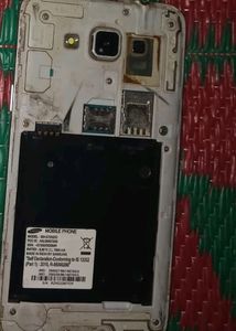 Samsung J7