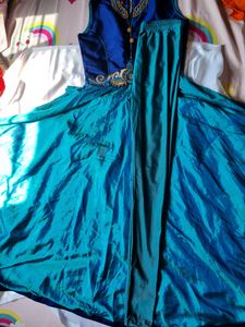 Dhamaka Offer🔥 Elegant Gown With Leggings