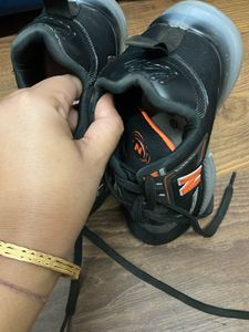 Boys Shoes 4-6 Yr