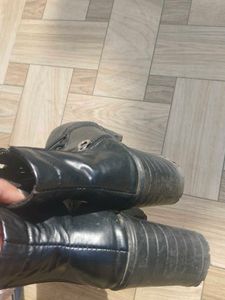Black Boots