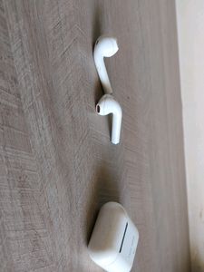White Tws Airpods Not Working 🚫