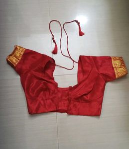 Maroon &amp; Gold Polka Dot Sari