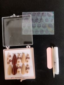 Laylaa Press On Nails