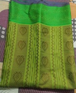 Pochampalli Handloom Silk Saree for Women (Green)