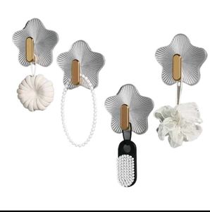 10 Set Of LStar-Shaped Adhesive Wall Hooks