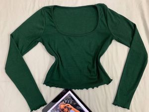 Emerald Square Neck Crop Top 💚