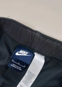 M Nike Ankle Length Leggings