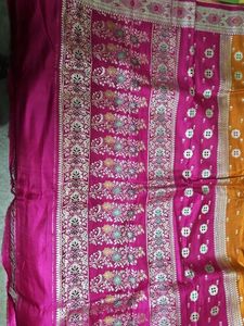 Elegant Pink &amp; Gold Banarasi Saree