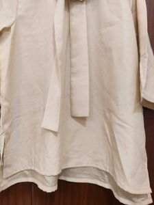 Tie-up Neck Solid Top