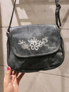 🔥🎀Women Grey Sling Bag🎀🔥