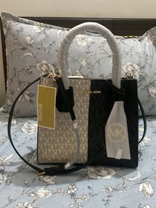 Michael Kors Handbag (New)