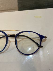 Eye Glassess With -2 Power In Both