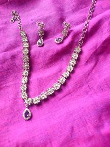 Cute And Elegant Neckset With Lavender Stone