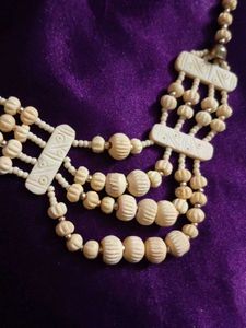 Neck Piece