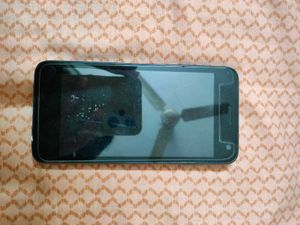 LAVA iris x8