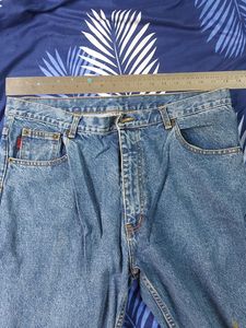 Imported From USA. Size 36 Never Worn Because Of Size Issue. It Has A Minor Stain As Shown In Pic 4