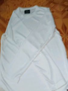Men&#39;s White Long Sleeve T-Shirt