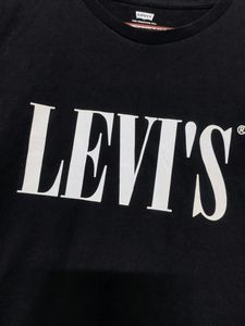 Levi&#39;s T-Shirts For Women