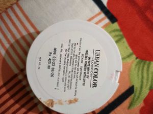 Make up products and hair tiara