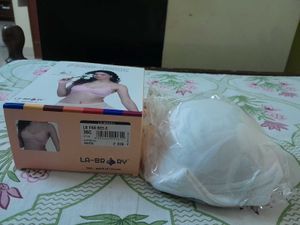 WHITE LA-BRARY FAB-BEE-C Bra