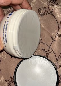 Plum Coconut &amp; Peptides Hair Mask
