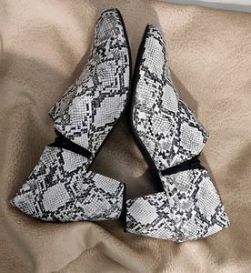 Trendy Snake Print Block Heels