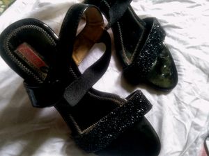 Crystal Black Heels 👠 Women