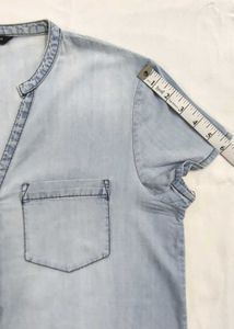 ONLY Denim V- Neck Shirt