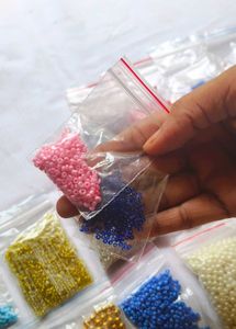 Seedbeads (19 Packs)