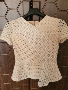(Price Drop)Beautiful Offwhite Beige Top