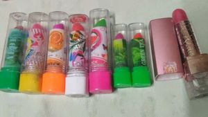lipstick 💄 and lipbalm 👄