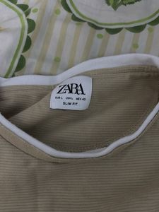 Zara Long Sleeve Sweatshirt