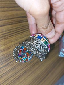 Earings