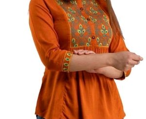 Comfy Ravishing Women Tops &amp; Tunics