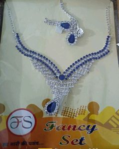 Elegant Blue &amp; Crystal Jewelry Set