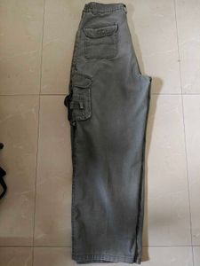 Vintage Olive Cargo Pants 👖😀