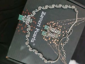 Elegant Necklace Set