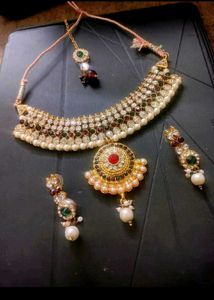 new unused grand Jewellery Set