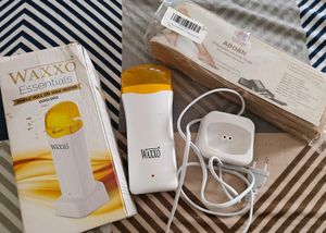 Waxxo Roll-On WaxHeater &amp; Strips