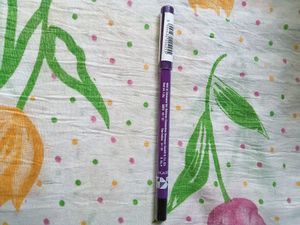 30off Nature Studio Plum All Day Wear Kohl kajal