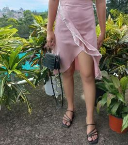 Shein Pink Skirt.   Please Note That These Pictures Are Taken By Me From My Instagram Thrift Account Since I Stopped Using That Account.