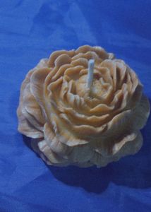 Golden Blossom Candle
