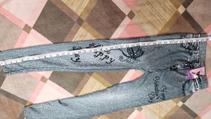 Stretchable Printed Leggings