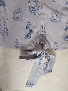 Floral Print Tie-Front Top