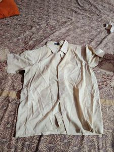 Men&#39;s Casual Shirt