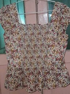 Floral Print Peplum Top